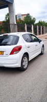 voitures-peugeot-207-2012-sportium-amizour-bejaia-algerie