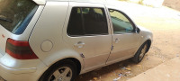 voitures-volkswagen-golf-4-2002-djelfa-algerie