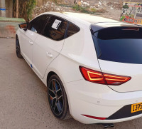 voitures-seat-leon2019-2019-beats-khraissia-alger-algerie