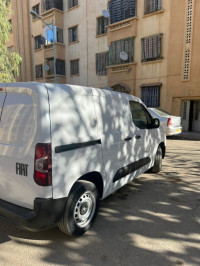 utilitaire-fiat-doblo-2024-tazoult-batna-algerie