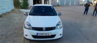 voitures-renault-clio-campus-2013-tiaret-algerie