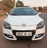 voitures-renault-megane-3-2013-black-touche-ain-temouchent-algerie