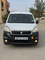 utilitaire-peugeot-partner-2015-merouana-batna-algerie