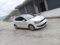 voitures-volkswagen-polo-2013-life-tizi-nthlata-ouzou-algerie