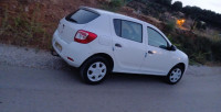 voitures-dacia-sandero-2013-khraissia-alger-algerie