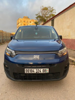 voitures-fiat-doblo-2024-italien-3-places-oran-algerie