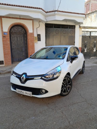 voitures-renault-clio-4-2014-bourkika-tipaza-algerie