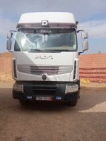 camion-renault-lander-440-rebaia-bouachra-medea-algerie