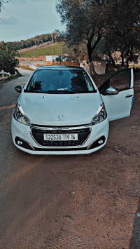 voitures-peugeot-208-2019-allure-facelift-reghaia-alger-algerie