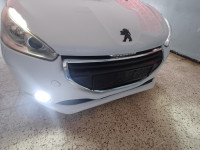 voitures-peugeot-208-2015-allure-chelghoum-laid-mila-algerie