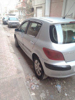 voitures-peugeot-307-2003-bordj-bou-arreridj-algerie