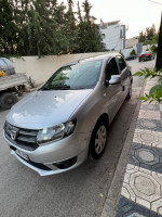 voitures-dacia-logan-2015-constantine-algerie