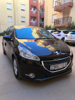 voitures-peugeot-208-2013-active-bou-ismail-tipaza-algerie