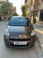 utilitaire-peugeot-partner-2014-djaafra-bordj-bou-arreridj-algerie