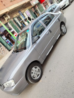 voitures-hyundai-accent-2004-gls-bechloul-bouira-algerie