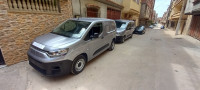 utilitaire-fiat-doblo-made-in-algerie-2024-professionnel-bordj-el-kiffan-alger