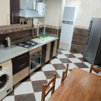 appartement-location-vacances-f3-alger-ain-benian-algerie