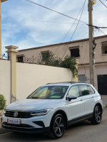 voitures-volkswagen-tiguan-2021-style-avec-toit-ouvrant-blida-algerie