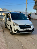 voitures-citroen-berlingo-2017-ain-mlila-oum-el-bouaghi-algerie