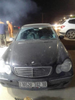 grande-berline-mercedes-classe-e-2002-dirrah-bouira-algerie