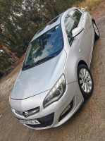 voitures-opel-astra-2014-tablat-medea-algerie