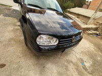 voitures-volkswagen-golf-4-2003-medea-algerie