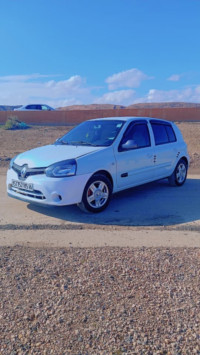 voitures-renault-clio-campus-2015-bye-ksar-boukhari-medea-algerie