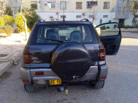 voitures-toyota-rav4-2005-d4d-guelal-setif-algerie