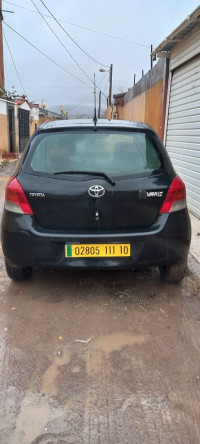 voitures-toyota-yaris-2011-bouira-algerie