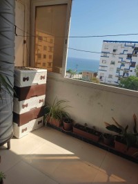 شقة-كراء-3-غرف-بومرداس-الجزائر