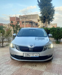 voitures-skoda-octavia-2017-chelghoum-laid-mila-algerie