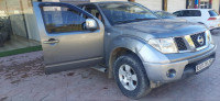 voitures-nissan-navara-2010-double-cabine-constantine-algerie