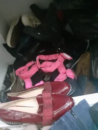 Chaussures femmes neuves variées 