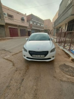 voitures-peugeot-301-2015-allure-bechar-algerie