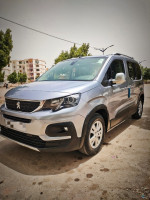 voitures-peugeot-rifter-2020-allure-chlef-algerie