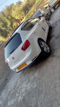 voitures-seat-ibiza-2012-loca-cheraga-alger-algerie