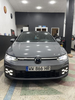 moyenne-berline-volkswagen-golf-8-2022-gtd-oran-algerie