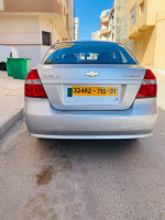 voitures-chevrolet-aveo-4-portes-2015-lt-bir-el-djir-oran-algerie