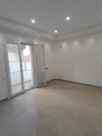 appartement-vente-f3-alger-el-harrach-algerie