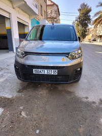 utilitaire-fiat-doblo-2023-batna-algerie