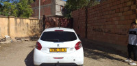 voitures-peugeot-208-2015-tiaret-algerie