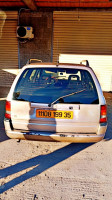 break-familiale-opel-astra-1999-khemis-el-khechna-boumerdes-algerie