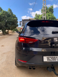 voitures-seat-leon-2017-fr15-chlef-algerie