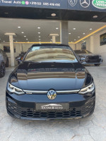 moyenne-berline-volkswagen-golf-8-2024-gtd-kouba-alger-algerie