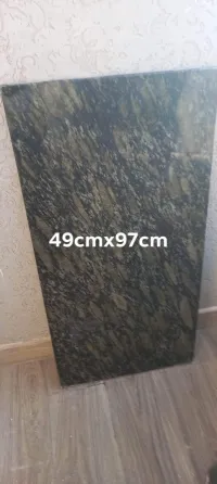Morceaux de granit pour comptoirs de cuisine