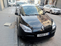 voitures-renault-megane-3-2011-dynamique-baraki-alger-algerie