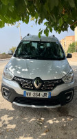 voitures-renault-kangoo-2024-algerie