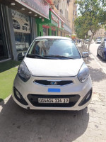 voitures-kia-picanto-2014-style-el-eulma-setif-algerie