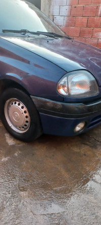 voitures-renault-clio-2-1999-blida-algerie