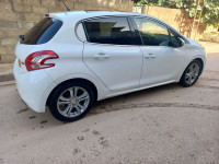 voitures-peugeot-208-2015-allure-sidi-maarouf-jijel-algerie